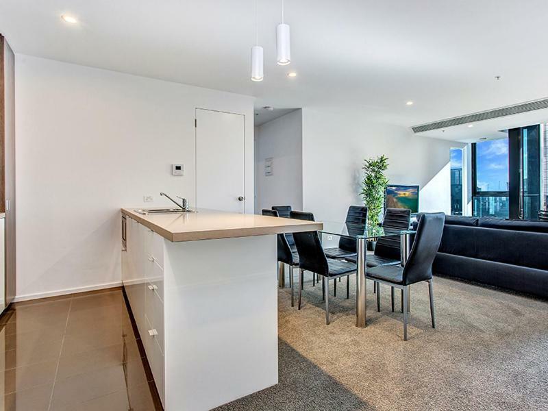 Mj Shortstay Southbank Grande Apartment Melbourne Exterior photo